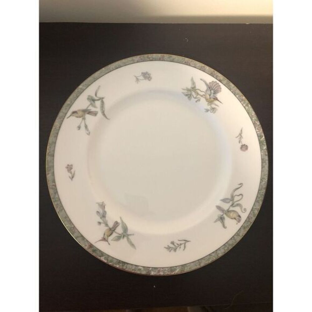 Wedgwood‎ HUMMING BIRDS Bone China - 10 3/4" Dinner Plates - SET OF 2 - NWOT